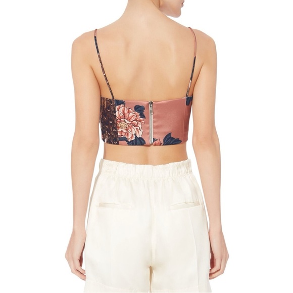 PatBO 4 Top Cropped Knot Twist Front Floral Crop - Picture 3 of 12